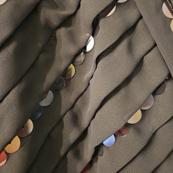 Ann Taylor Sequin top - Picture 3 of 6